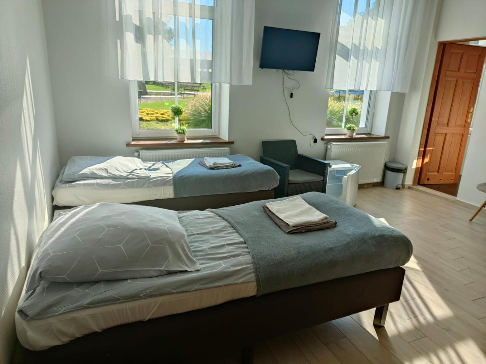 Palac Pod Bocianim Gniazdem Runowo  Exteriér fotografie