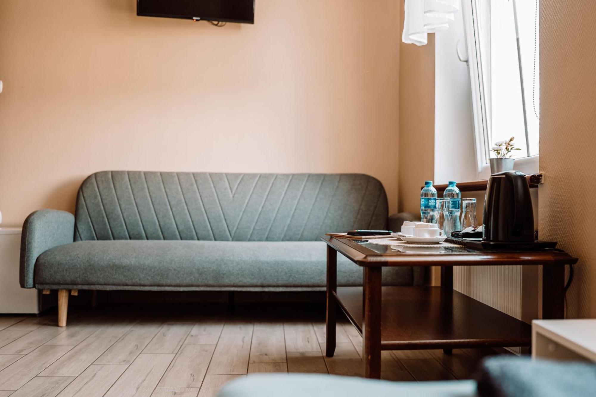 Palac Pod Bocianim Gniazdem Runowo  Exteriér fotografie