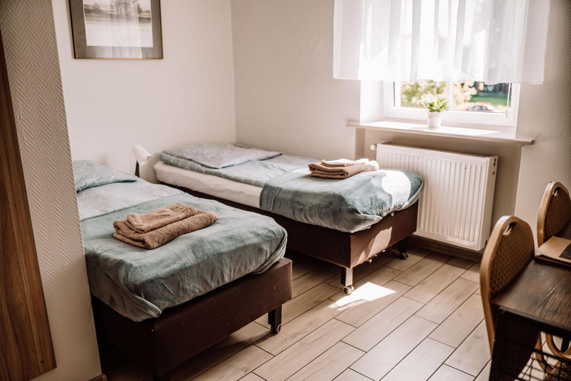 Palac Pod Bocianim Gniazdem Runowo  Exteriér fotografie