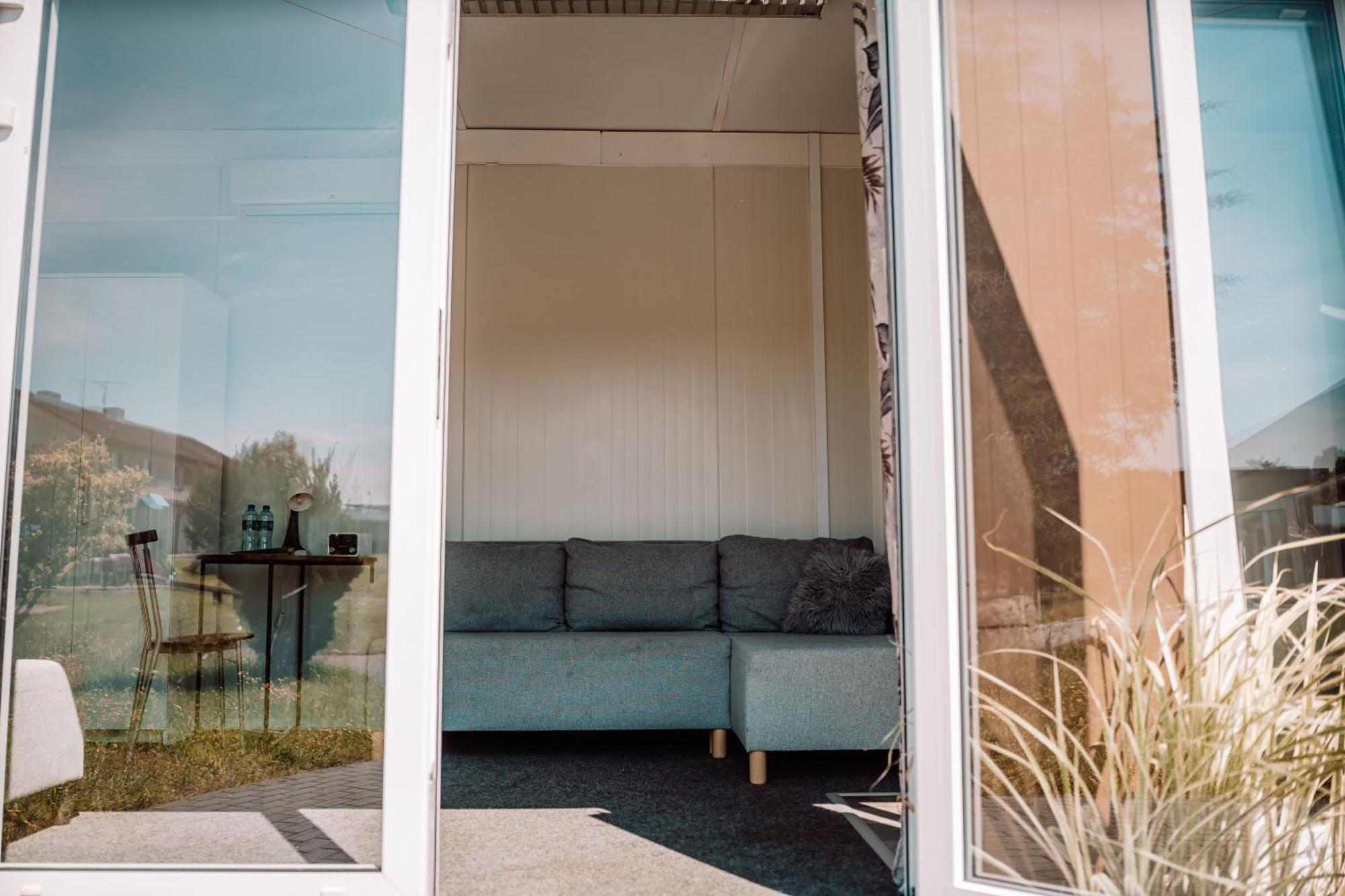 Palac Pod Bocianim Gniazdem Runowo  Exteriér fotografie